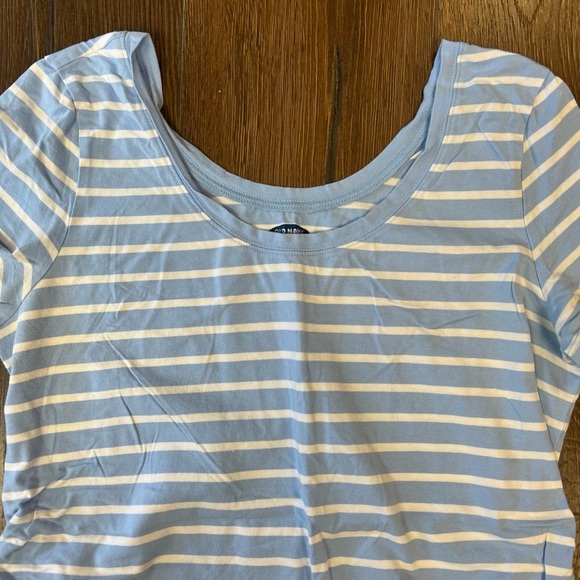 Old Navy maternity shirt SZ LG - Picture 2 of 3